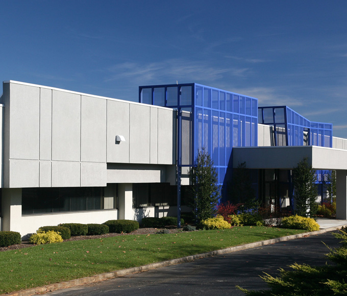 125 Kennedy Drive, Hauppauge