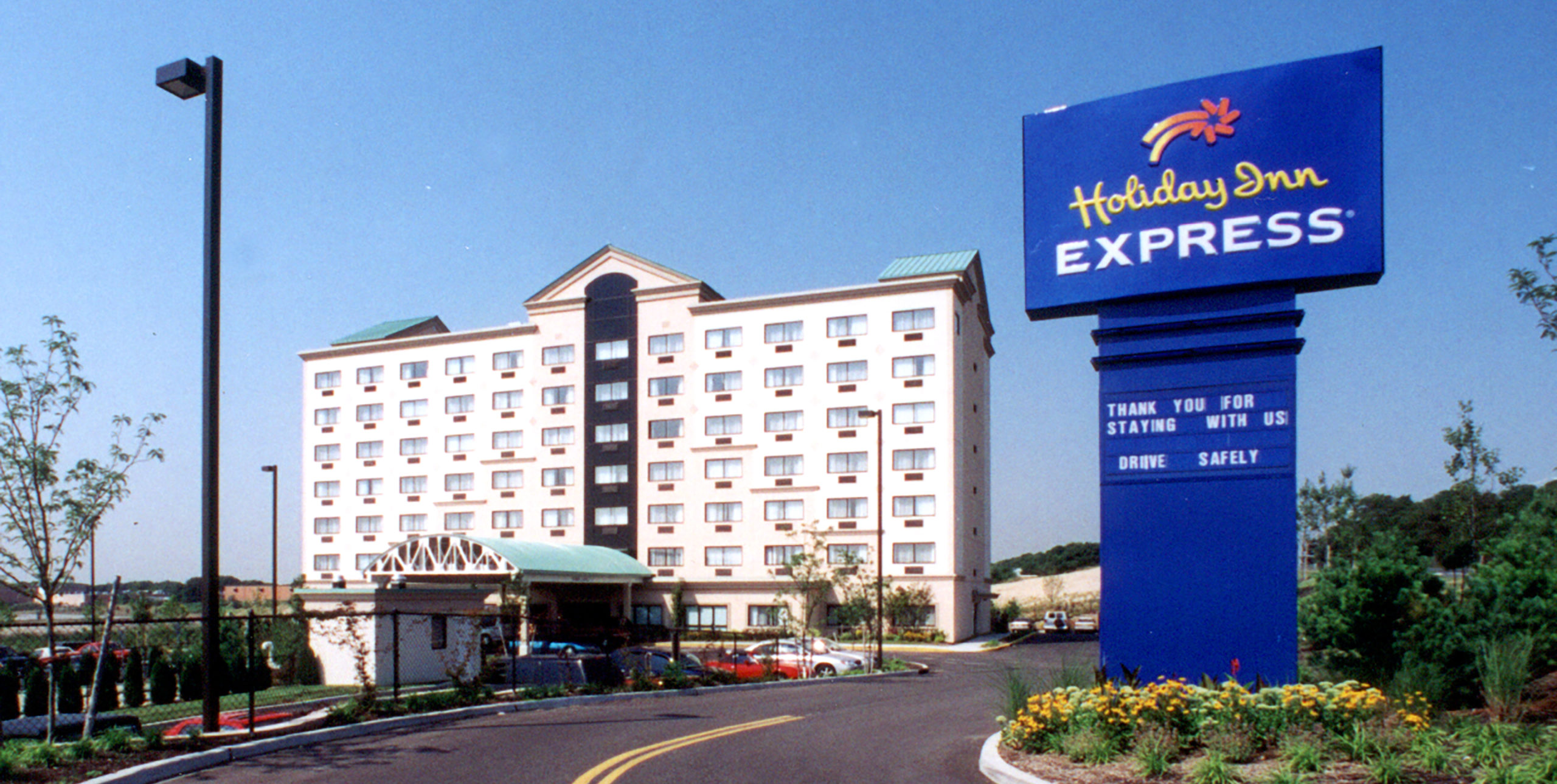 Front entrance to Holiday Inn Express at 2050 Express Dr S, Hauppauge