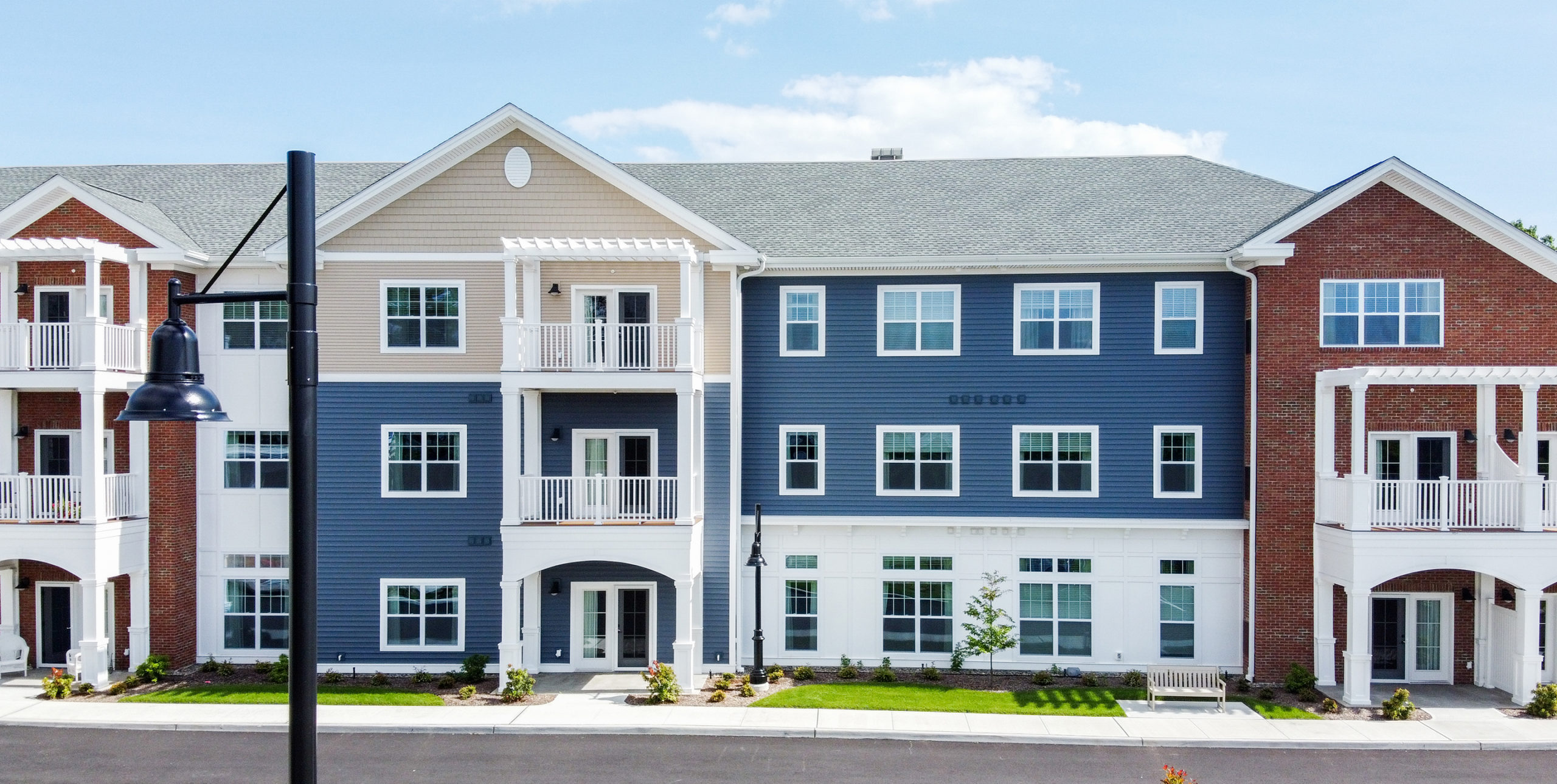 Exterior of Brightview Senior Living in Sayville, NY