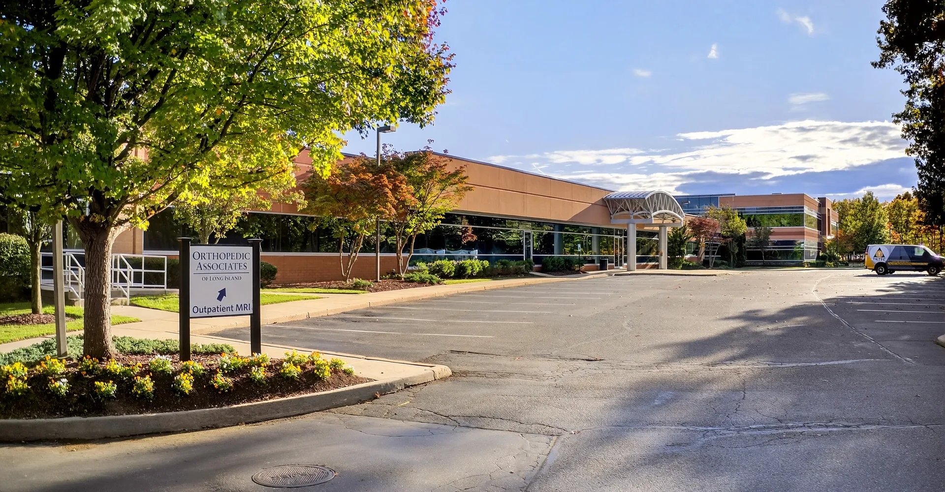 05-6-technology-drive-building-exterior