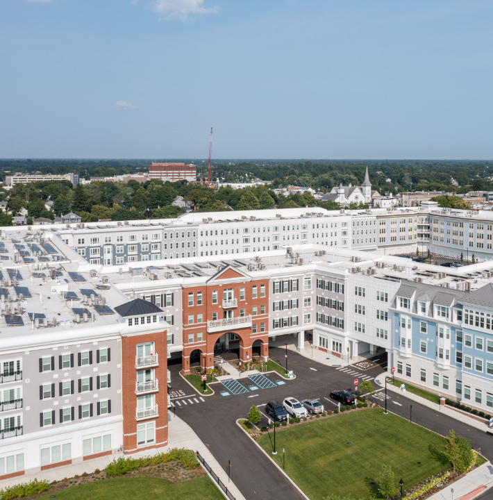 Shoregate in Bay Shore